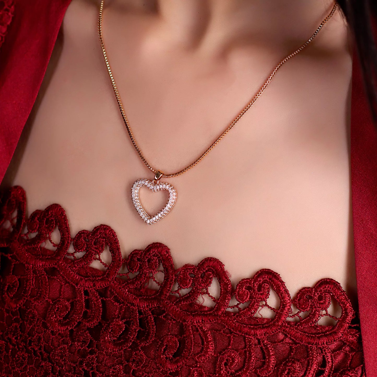 Gold Heart Pendant with Chain - Elegant & Timeless Love
