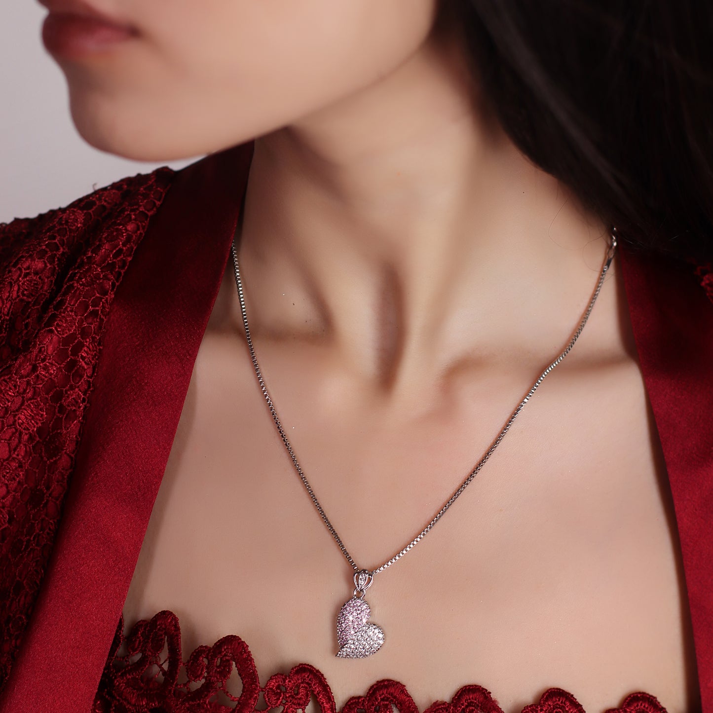 Mystic Heart Pendant with Chain - Unique & Elegant Love