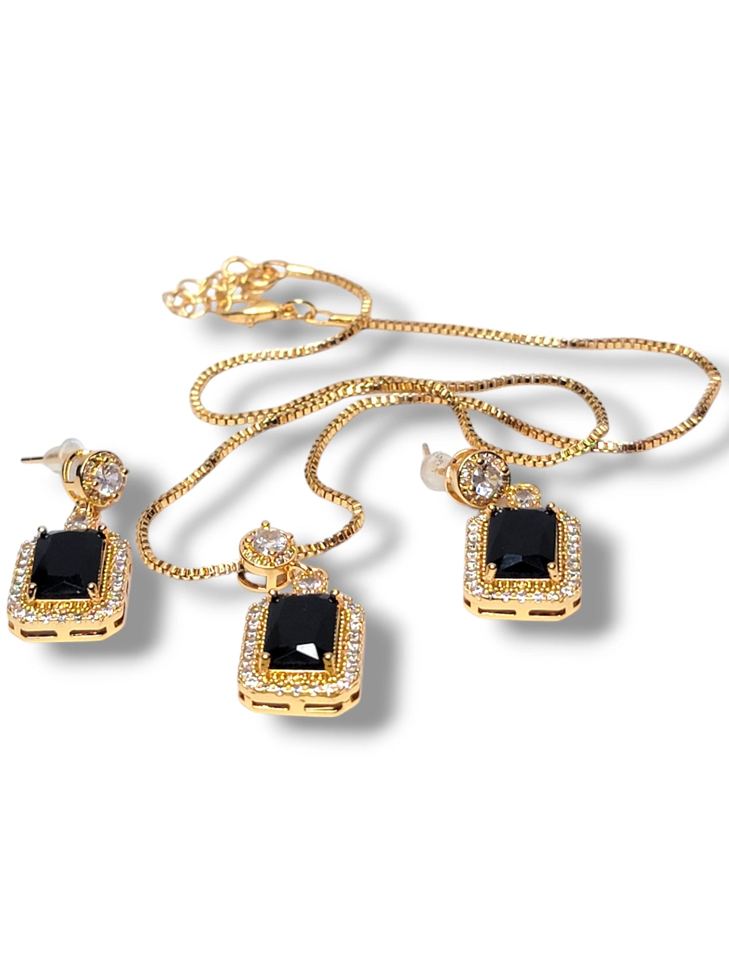 Midnight Elegance Gold Jewelry Set - Black Square Pendant with Earrings & Chain