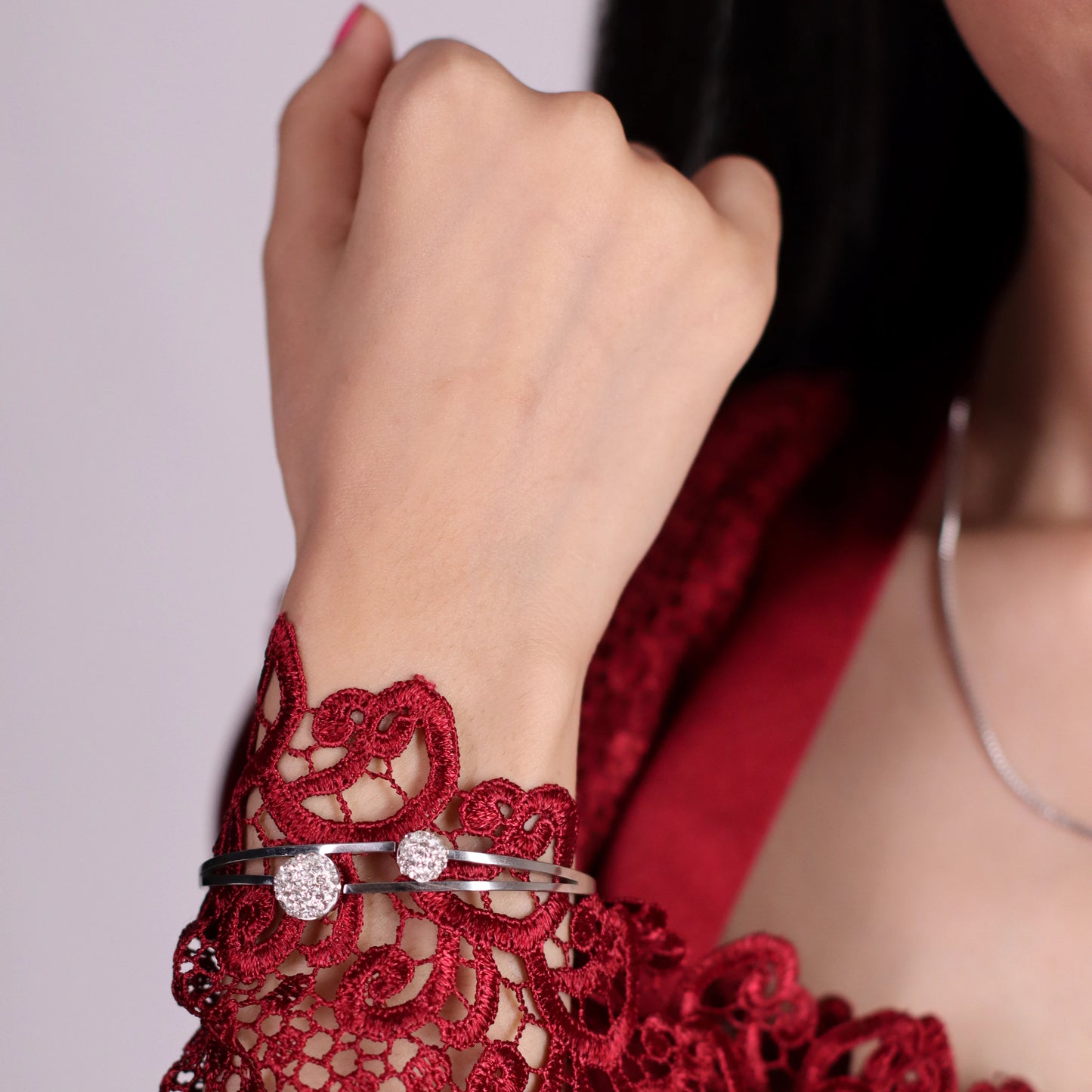 Sleek Silver Bracelet - Elegant & Timeless Design